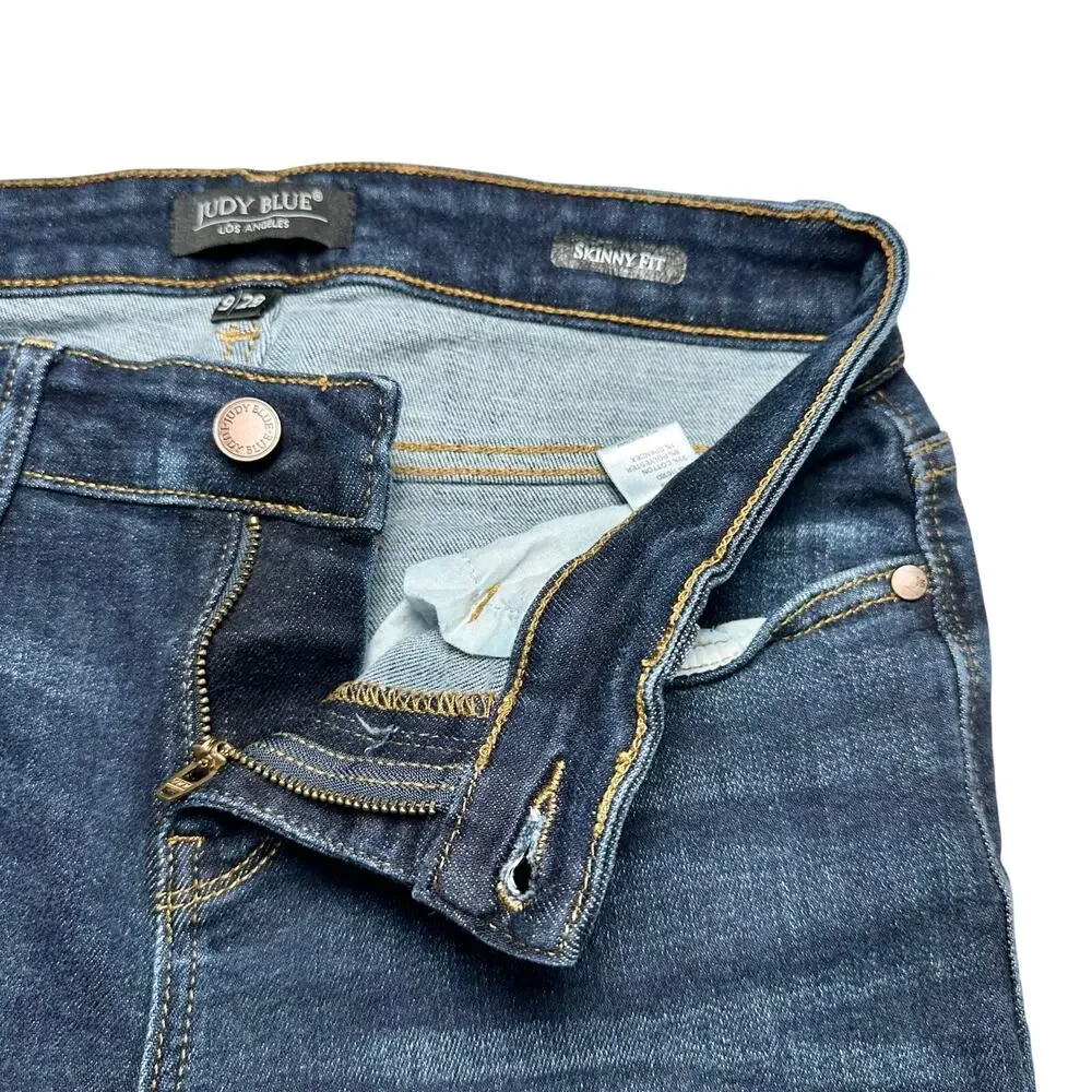 Judy Blue | Women | Joanne Dark Wash Mid Rise Skinny Fit Denim Jeans | Size 29